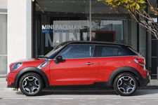 「MINI Paceman(ミニ ペースマン)」ミニ クーパーS ペースマン　エクステリア・サイドビュー