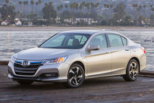 新型アコードプラグインハイブリッド(北米モデル)