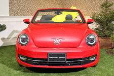 フォルクスワーゲン 新型「ザ・ビートル カブリオレ」