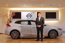ボルボ V40 浅尾美和さん納車セレモニー
