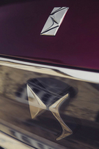 シトロエン DS Wild Rubis