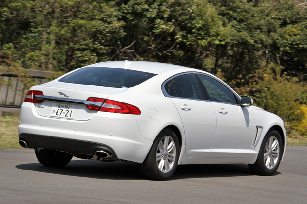 ジャガー XF 2.0 Luxury(2.0ターボ) 試乗レポート2