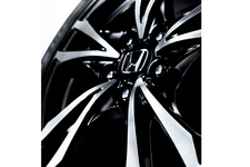 CR-Z α･Dressed label II 17インチ軽量アルミホイール