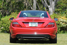 メルセデス・ベンツ SLK200 BlueEFFICIENCY MT AMGスポーツパッケージ