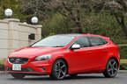 ボルボ 新型 V40 T5 R-DESIGN[ボディカラー：パッションレッド]