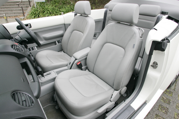 フロントシート