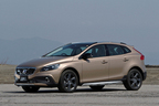 Volvo V40 Cross Country T5 AWD　（オプション装着車）