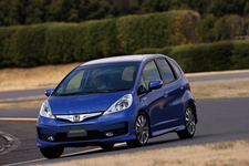 ホンダ フィット ハイブリッド RS[現行型]