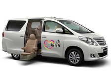 アルファード サイドリフトアップシート車