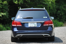 メルセデス・ベンツ 新型 Eクラス　E250 ステーションワゴン アバンギャルド[ボディカラー：カバンサイトブルー]