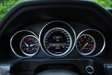 メルセデス・ベンツ 新型 Eクラス　E63 AMG S 4MATIC