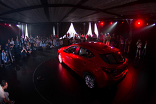 世界5都市で行われた新型「Mazda3(日本名：マツダ アクセラ)」　メディア向けお披露目イベントの模様
