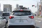 マツダ CX-5 市街地走行シーン