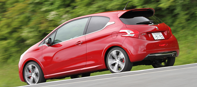 プジョー 208GTi・208XY 試乗レポート／川端由美(2/3)|【徹底