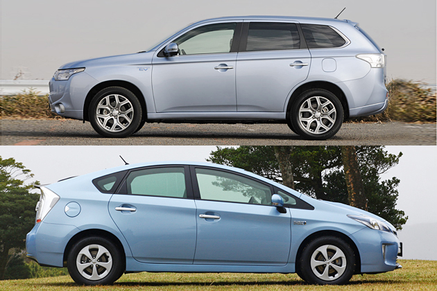 三菱 アウトランダー PHEV vs トヨタ プリウス PHV どっちが買い！？徹底比較