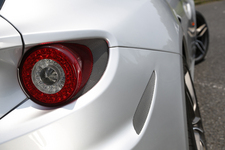 「フェラーリ FF」 エクステリア・テールランプ