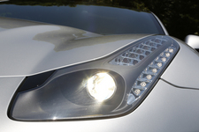 「フェラーリ FF」 エクステリア・ヘッドランプ