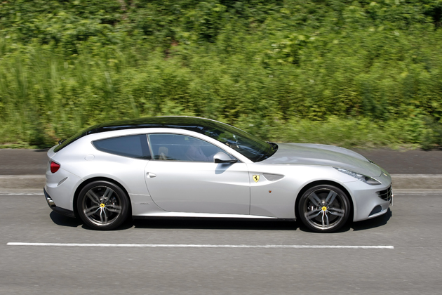 フェラーリ FF 試乗レポート／金子浩久　画像11