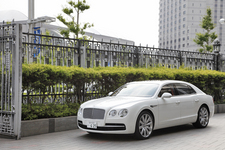 ベントレー 新型「フライングスパー」[2014年モデル]