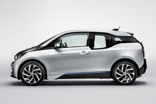 BMW i3（EV・電気自動車）