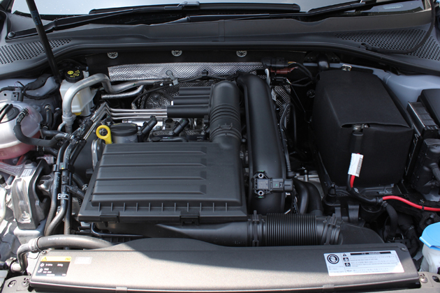 VW 新型ゴルフ7 TSIコンフォートライン 燃費レポート(1/5)|【低燃費に