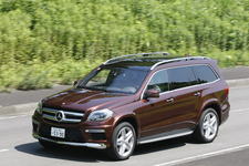 メルセデス・ベンツ GL550 4MATIC