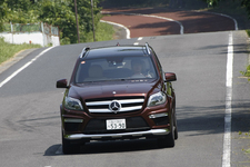 メルセデス・ベンツ GL550 4MATIC