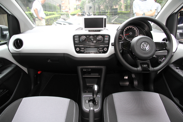 VW up! 初の限定車「white up!」