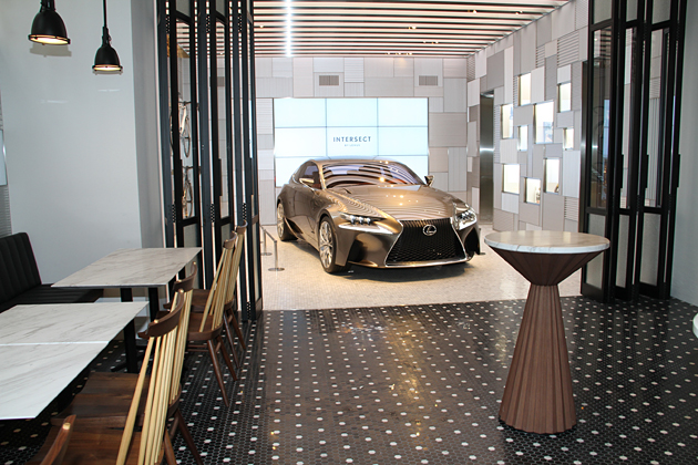 「INTERSECT BY LEXUS」