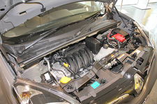 ルノー新型カングー「ACTIF(アクティフ)」　「K4M」型 直4 1.6リッター DOHC 16Vエンジン