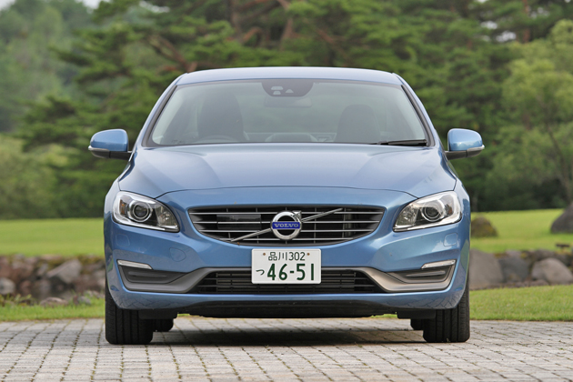 ボルボ 新型 S60 V70 14年マイナーチェンジモデル 試乗レポート 竹岡圭 1 3 徹底検証 13年新型車種ー試乗レポート Mota ボルボ 新型 S60 V70 14年マイナーチェンジモデル 試乗レポート 竹岡圭 1 3 徹底検証 13年新型車種ー試乗レポート Mota