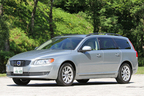 ボルボ V70 T4 SE[2014年モデル／ボディカラー：エレクトリックシルバーメタリック]　エクステリア