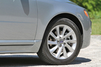 ボルボ V70 T4 SE[2014年モデル／ボディカラー：エレクトリックシルバーメタリック]　タイヤ＆ホイール