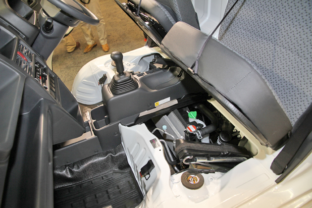 スズキ 新型 軽トラック「キャリイ 」 新型車速報 ~軽税制改革報道に