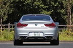 BMW M6 グランクーペ[ボディカラー：フローズンシルバー(BMW Individual特別色)]