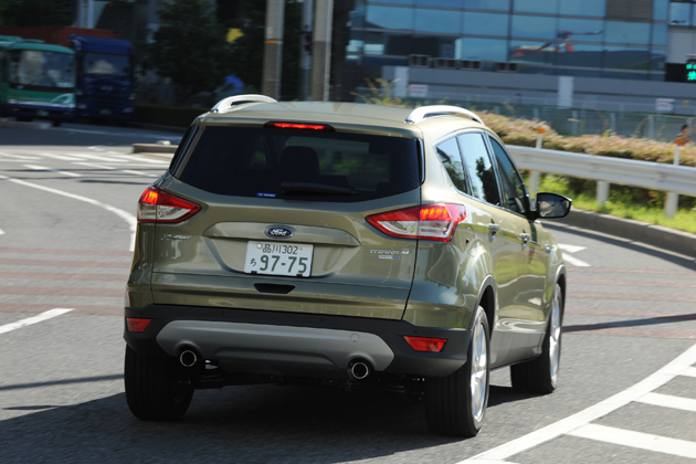 フォード クーガ