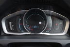 ボルボ V60 T4 SE[2014年モデル／インテリアカラー：ビーチウッド・オフブラック(本革スポーツシート)]　インテリア・メーター周り