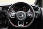 フォルクスワーゲン 新型 ゴルフGTI(GOLF7)　インテリア・インパネ・メーター周り