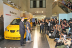 「イエローキャブ」ニューヨーク市タクシー仕様「日産 NV200タクシー」量産モデル　特別発表会[2013/10/09]