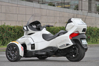 BRP 「Can-Am Spyder ロードスター」