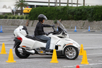 BRPジャパン 「Can-Am Spyder ロードスター」と自動車評論家 岡本幸一郎氏