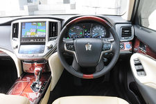 トヨタ クラウンマジェスタ