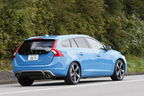 ボルボ V60 T6 AWD R-DESIGN [2014年モデル] ボディカラー：レーベルブルー（R-DESIGN専用色）