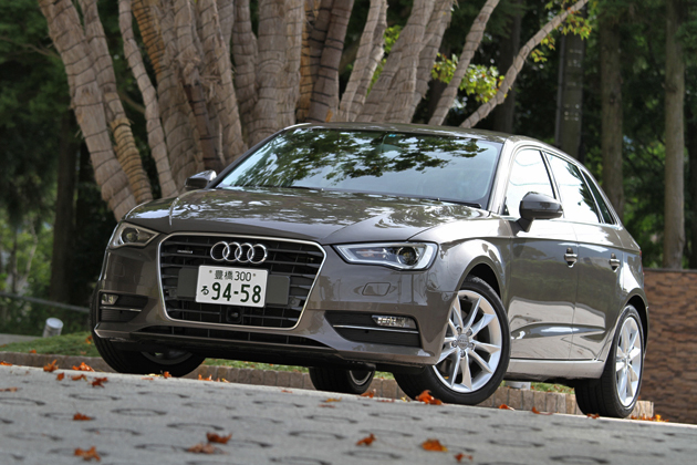 アウディ 新型 A3スポーツバック「1.8 TFSI quattro」[ボディカラー：ダコタグレーメタリック]