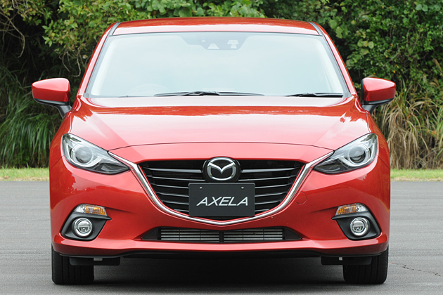 マツダ 新型アクセラスポーツ XD[SKYACTIV-D 2.2] プロトタイプ