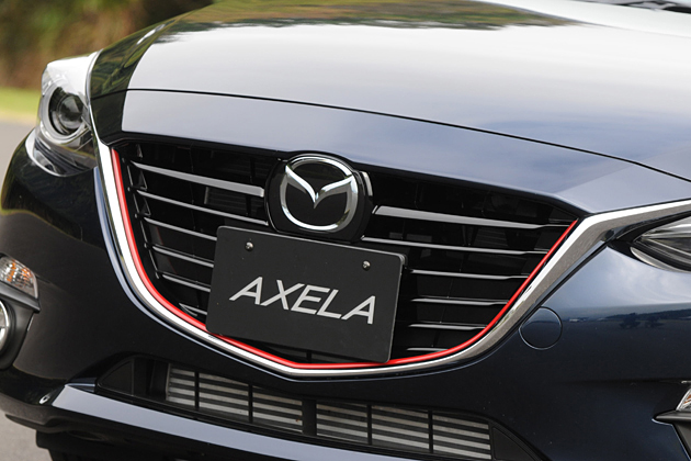 マツダ 新型アクセラスポーツ XD[SKYACTIV-D 2.2] プロトタイプ
