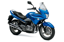 スズキ「GSR250S」