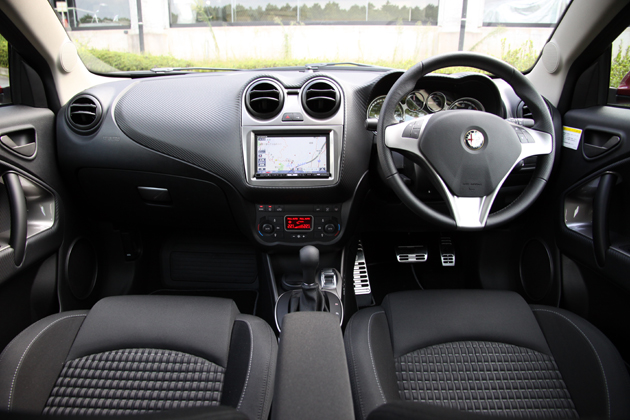 アルファロメオ ミト