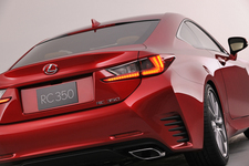 LEXUS RC(レクサス・アールシー)[東京モーターショー2013 参考出品車]