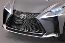 LEXUS LF-NX(プレミアムコンパクトSUVコンセプト)[東京モーターショー2013 参考出品車]
